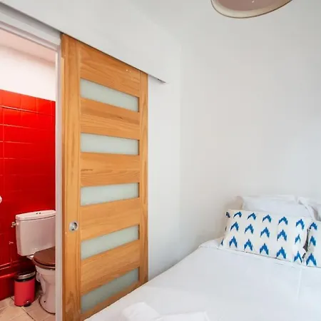 Apartment Au Coeur Du Marais - Iii *